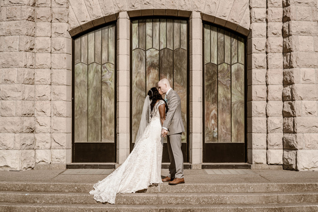 Columbia River Gorge couples portraits