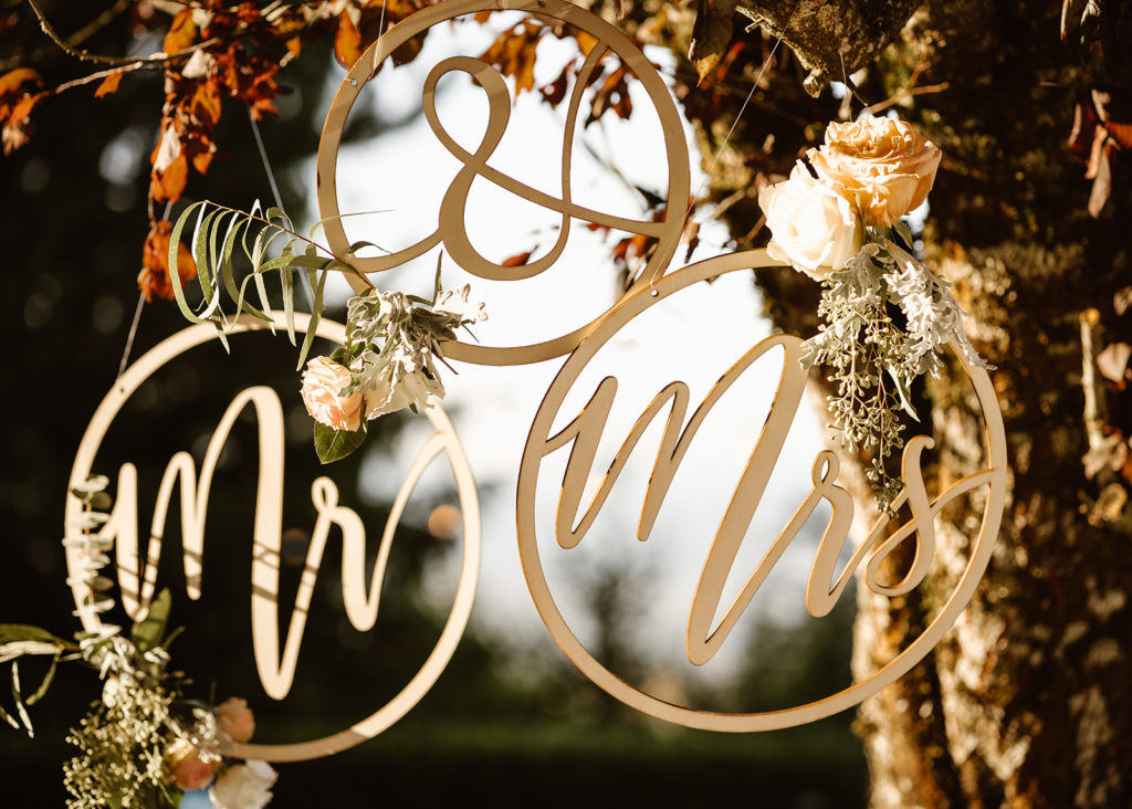 Back yard wedding decorations