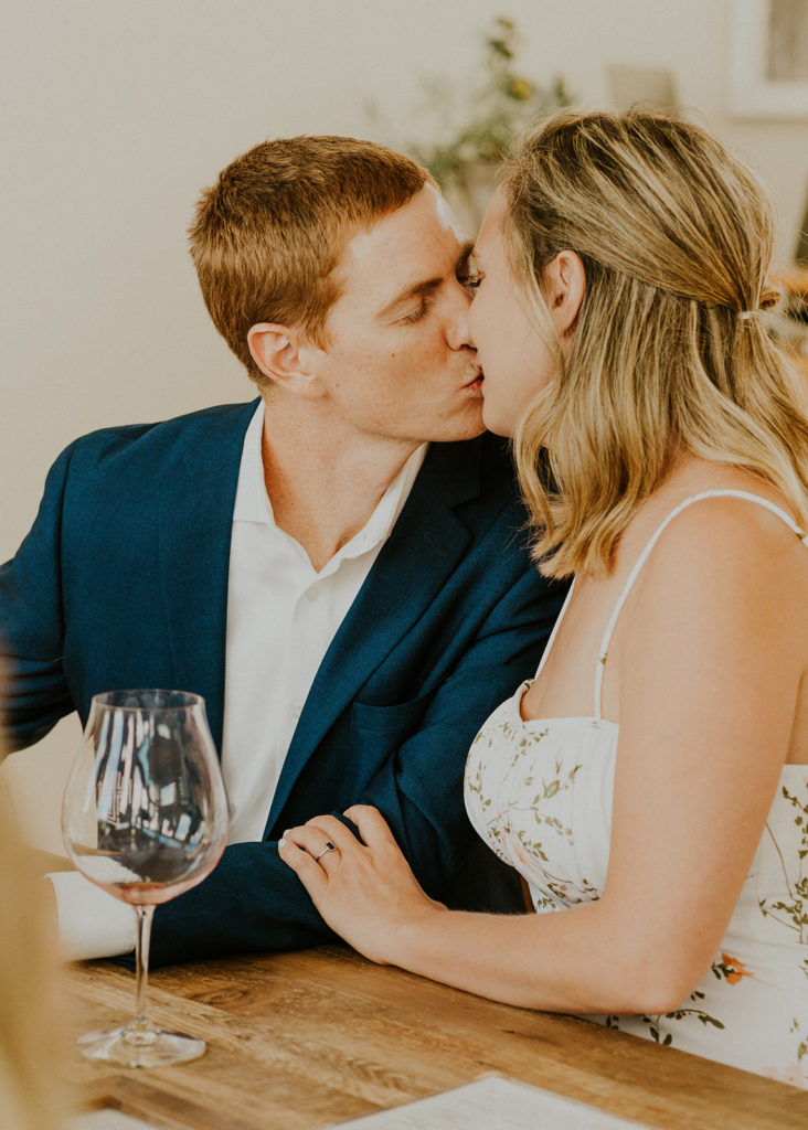 Oregon winery wedding