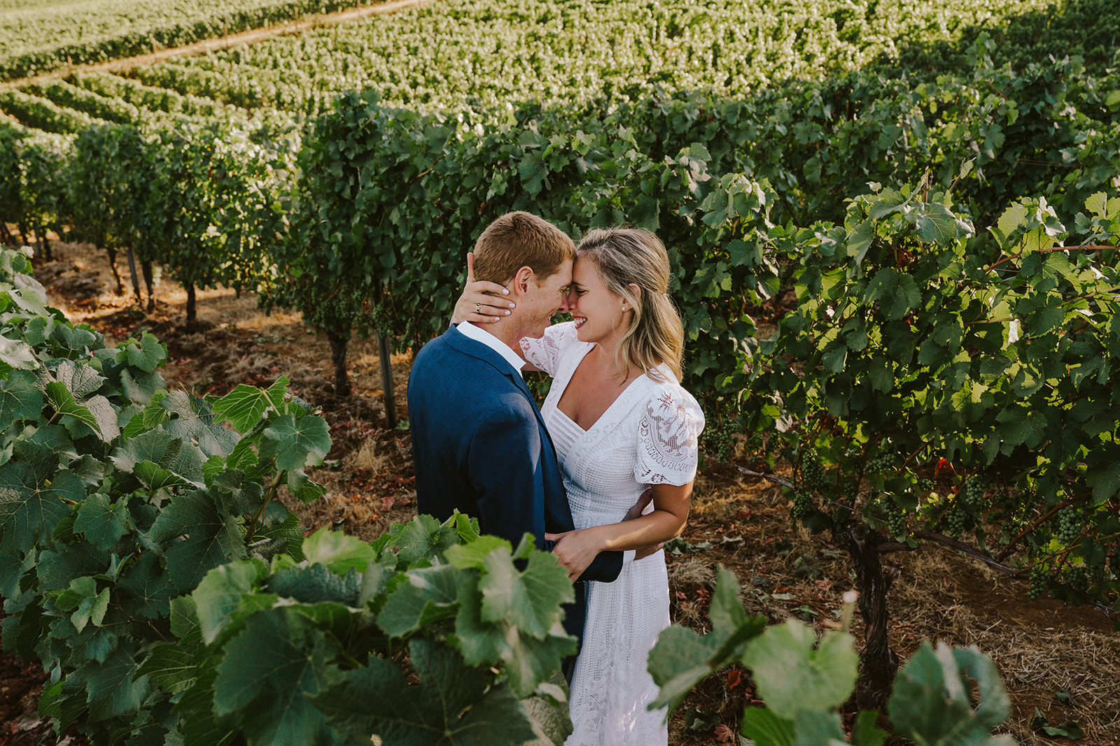 Oregon winery elopement