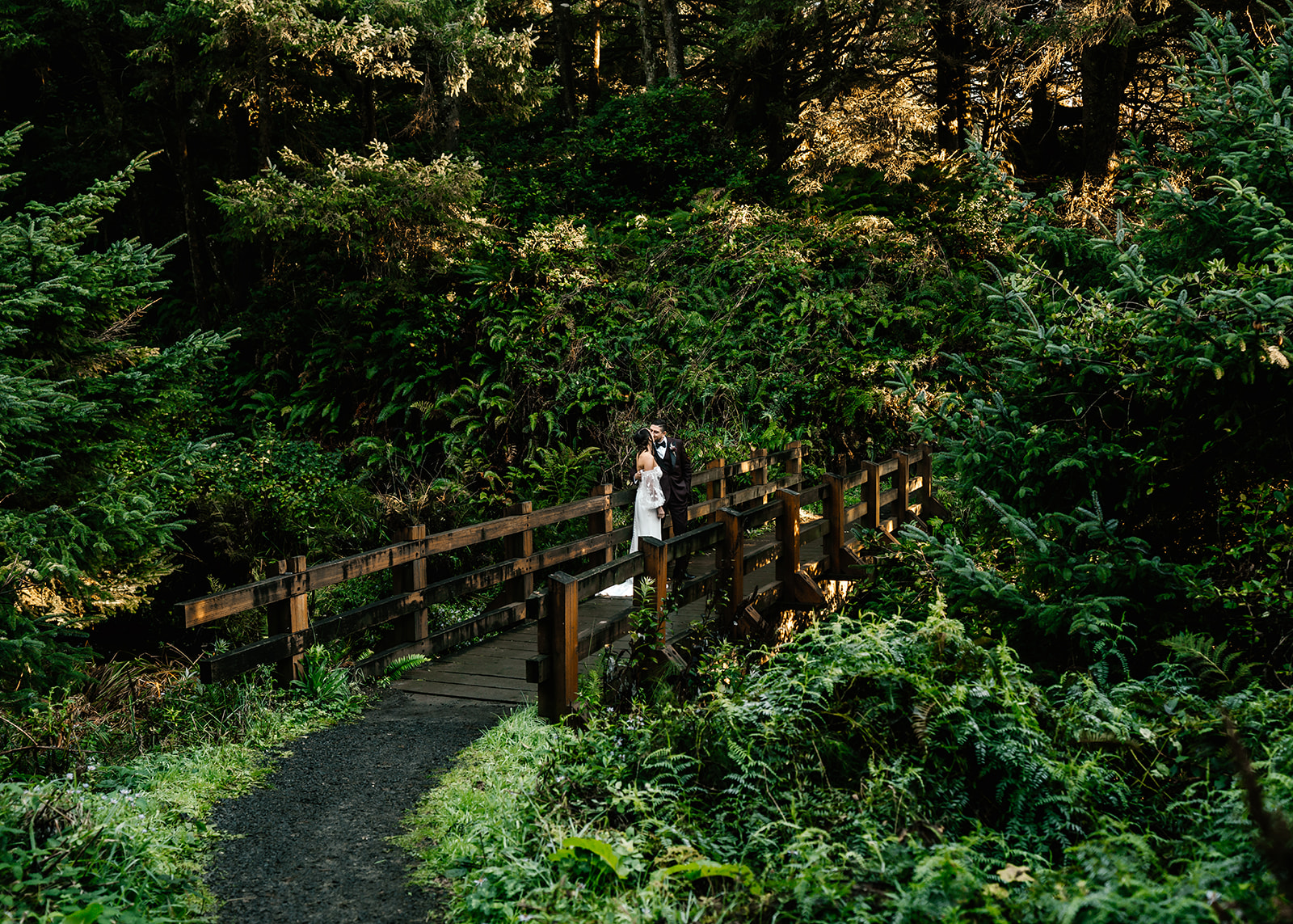 Top places to stay for your Oregon Coast Elopement (that aren’t boring)