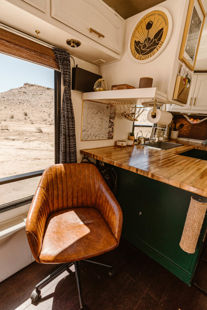 How to live in an RV full time and work
