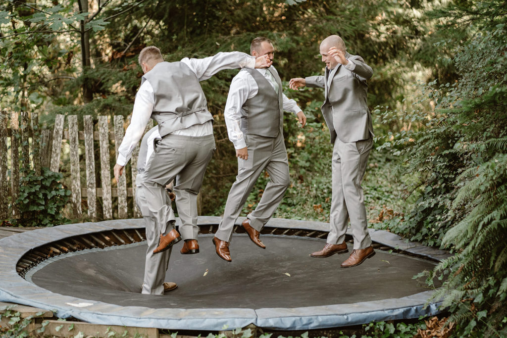 Columbia River Gorge wedding groomsmen inspiration 