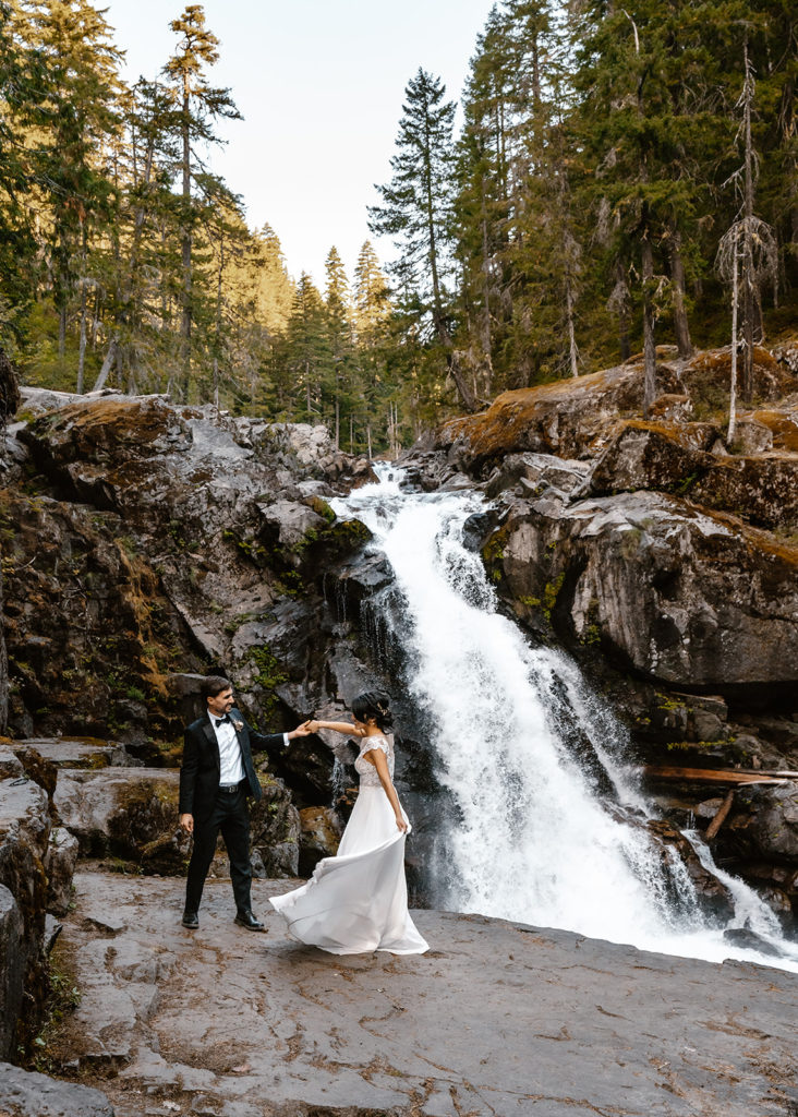 Mt Rainier wedding
