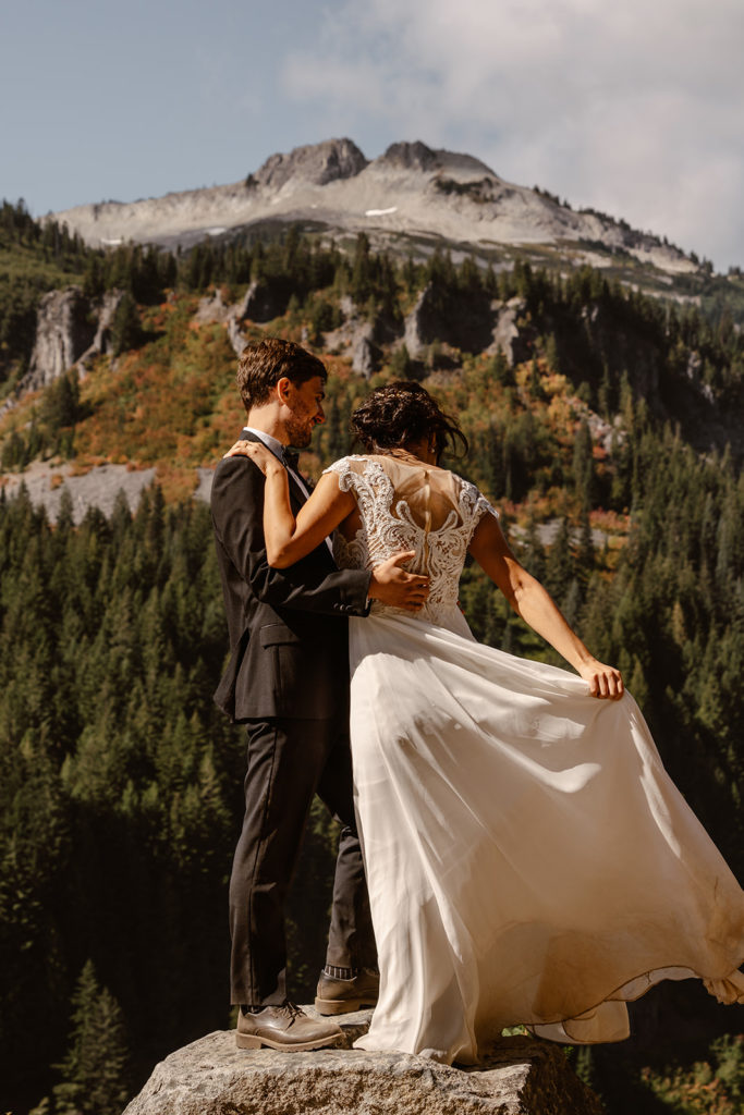 explore mt rainier on your wedding day 
